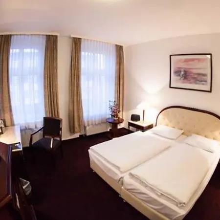 Hotell Prens 3*