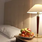 プリンス ホテル 3*