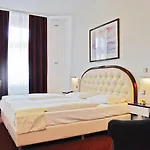 Prens Hotel 3*