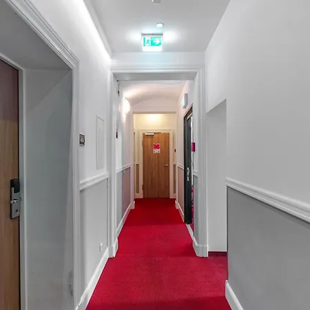 Prens Hotel 3*